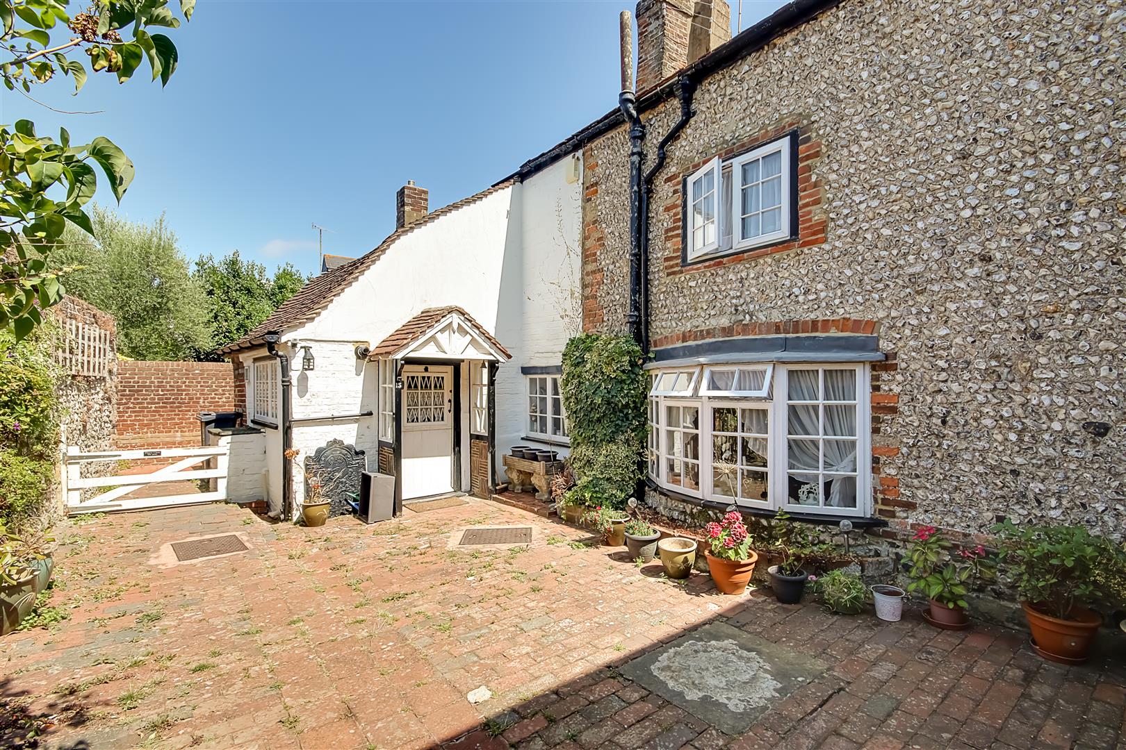 House - Mid Terrace | High Street, Tarring, BN14 | For Sale
